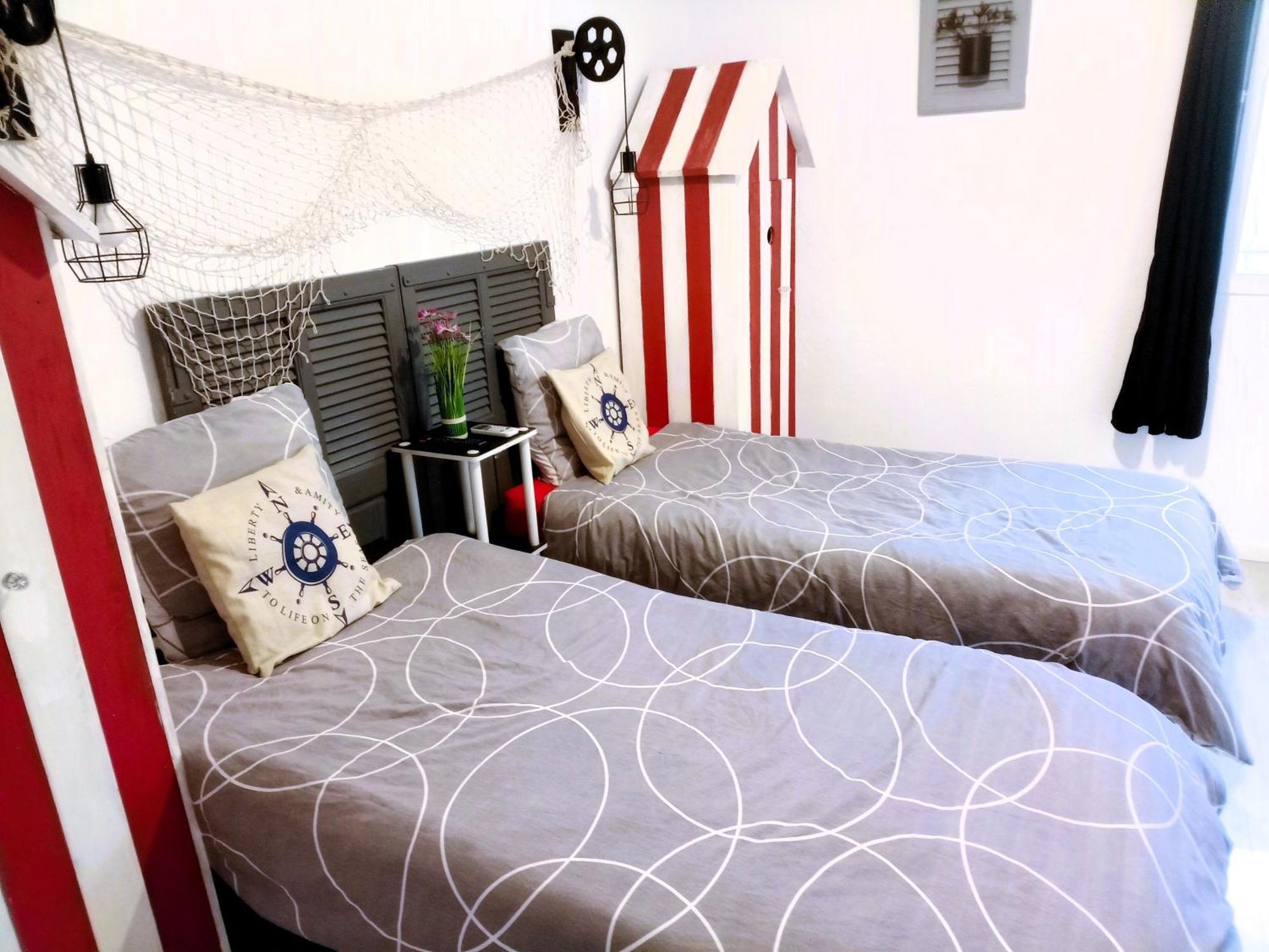 Reve D'Azur En Bord De Mer A La Nartelle Avec Piscine Dans La Residence, Terrasse, Bbq, 2 Chambres 2 Sdb Logement De 35M2 Draps Inclus Сен Максим Екстериор снимка